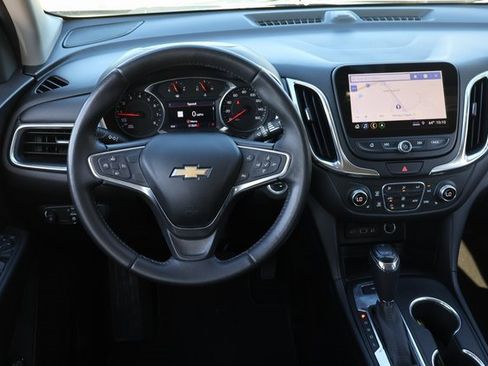 Used 2019 Chevrolet Equinox LT image 15