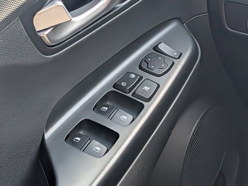 Used 2022 Hyundai Kona SEL w/ Convenience Package FWD image 27