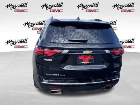Used 2023 Chevrolet Traverse Premier AWD/4WD image 7