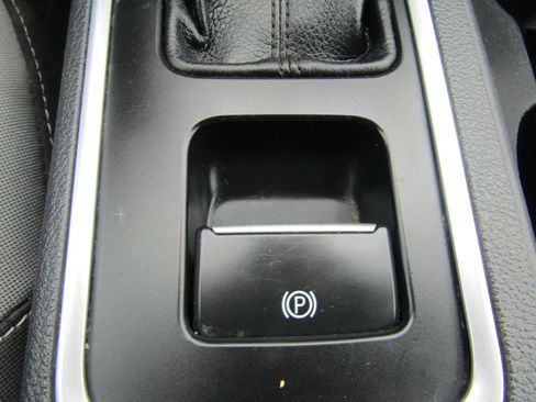 Used 2017 Ford Escape S FWD image 24