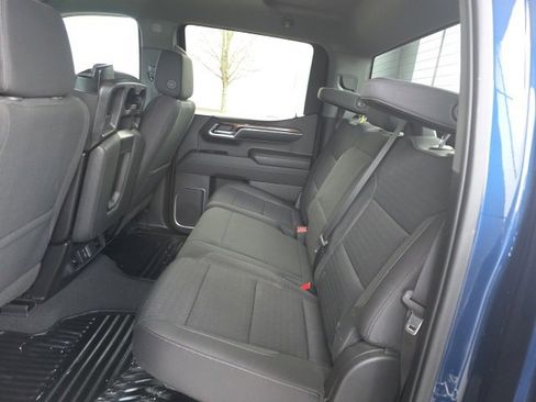 Used 2023 Chevrolet Silverado 1500 LT image 18