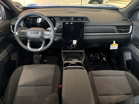 New 2026 GMC Terrain Elevation w/ Black Edition AWD/4WD image 28