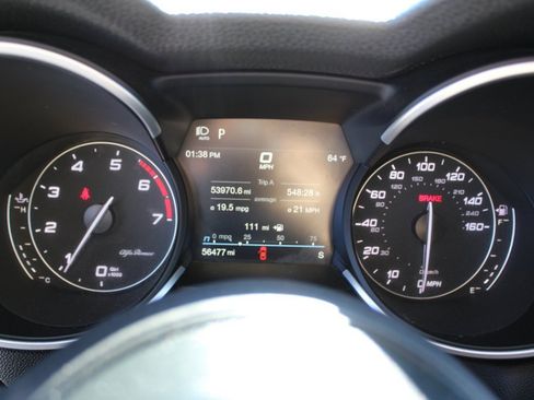 Used 2022 Alfa Romeo Stelvio Sprint image 16