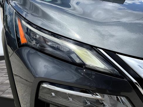 Used 2023 Nissan Rogue SL FWD image 33