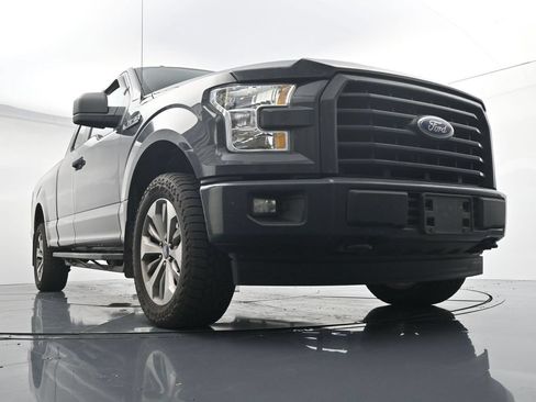 Used 2017 Ford F150 XL w/ Equipment Group 101A Mid AWD/4WD image 18