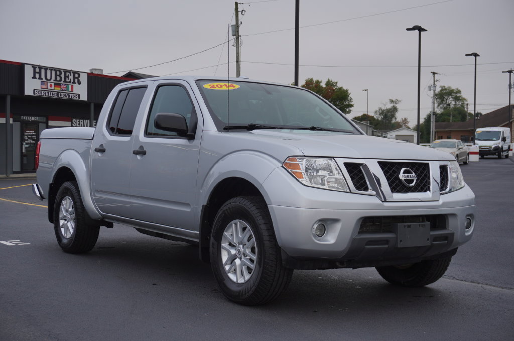 Used 2014 Nissan Frontier SV w/ SV Value Truck Package AWD/4WD image 9