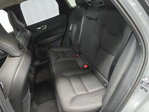 Used 2025 Volvo XC60 B5 Plus AWD/4WD image 33