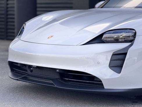Certified 2024 Porsche Taycan GTS AWD/4WD image 14