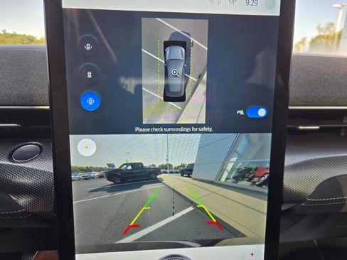 Certified 2024 Ford Mustang Mach-E GT image 18