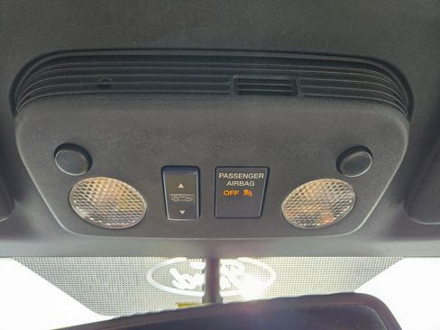 Used 2018 Ford Mustang Premium image 31