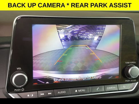 Used 2023 Nissan Rogue S FWD image 5
