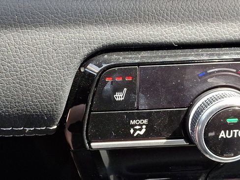 Certified 2025 Honda Pilot EX-L image 23