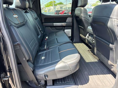 Used 2022 Ford F150 Platinum w/ Equipment Group 701A High AWD/4WD image 17