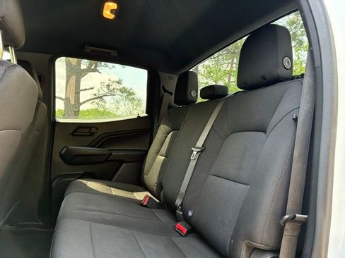 Used 2024 Chevrolet Colorado W/T image 25