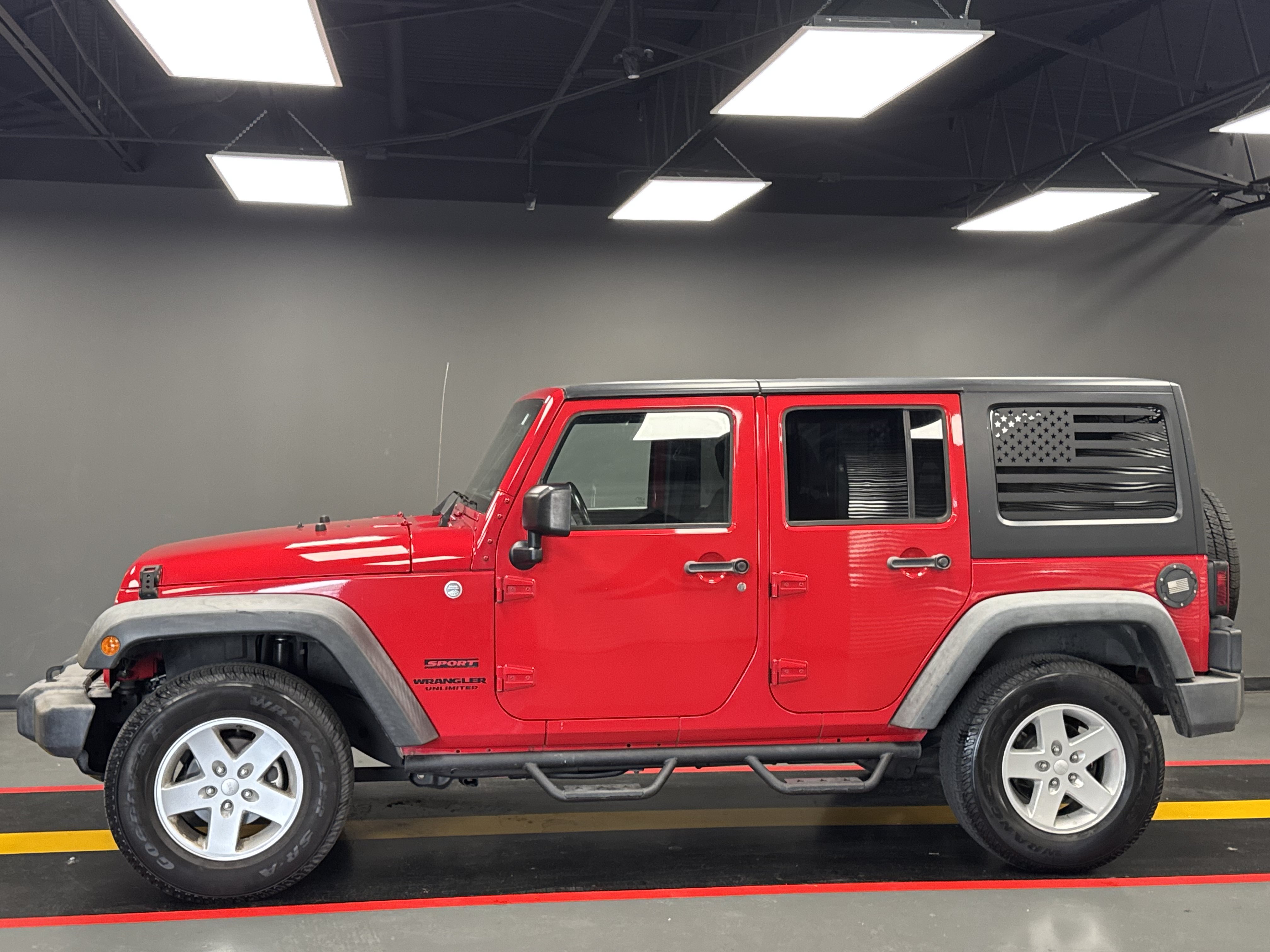 Used 2015 Jeep Wrangler Unlimited Sport w/ Quick Order Package 24S AWD/4WD image 3