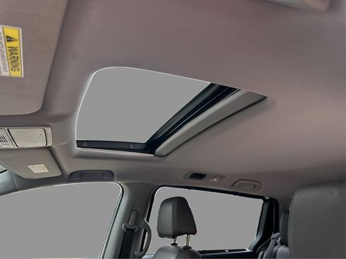 Used 2018 Honda Odyssey EX-L image 31