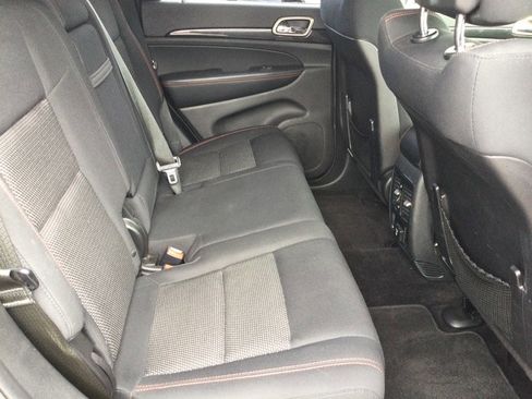 Used 2016 Jeep Grand Cherokee Laredo 75th Anniversary AWD/4WD image 24