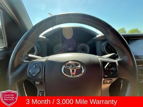 Used 2016 Toyota Tacoma TRD Sport w/ Towing Package AWD/4WD image 25