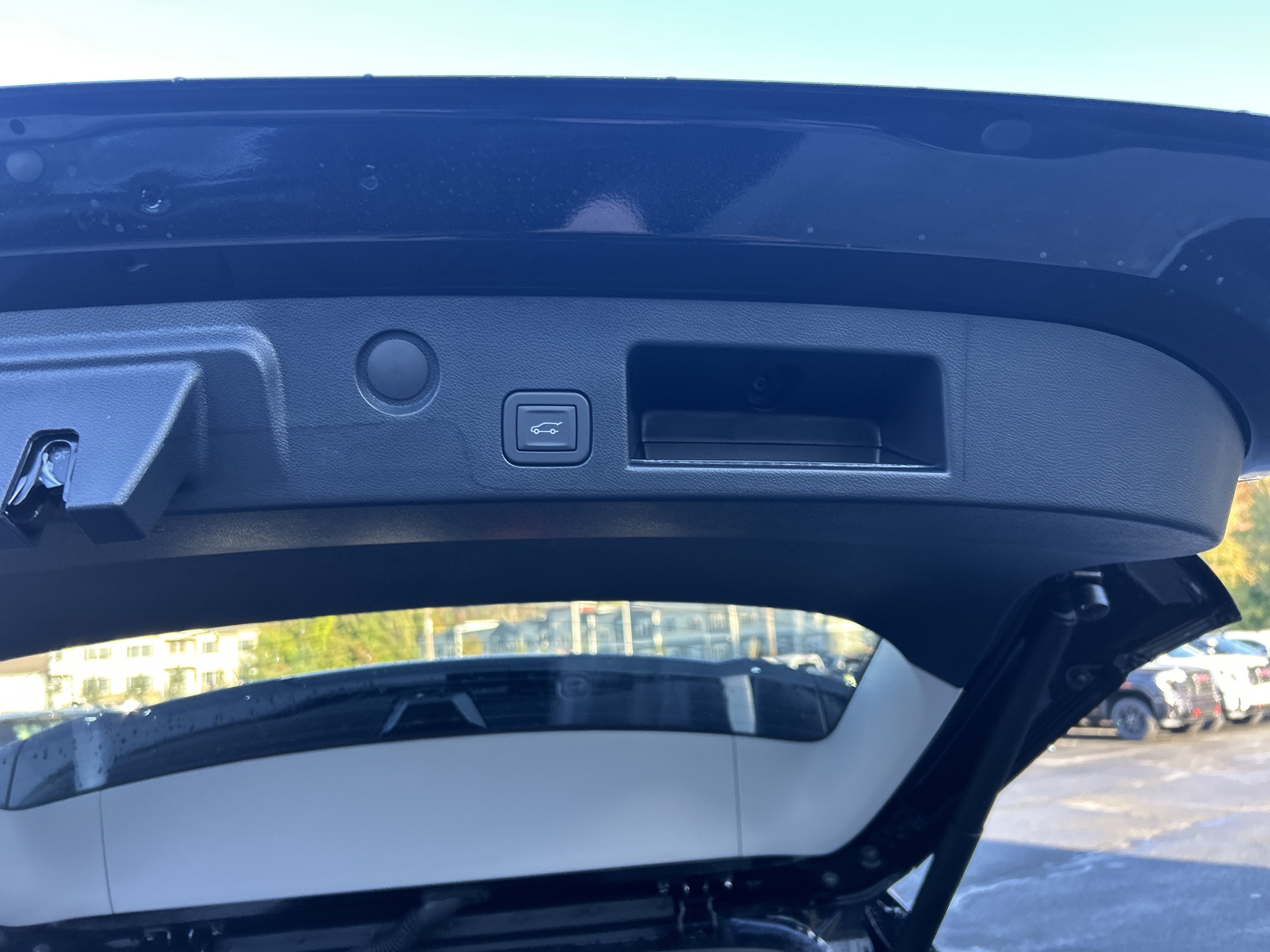 New 2027 GMC Terrain Denali w/ LPO, Floor Liner Package AWD/4WD image 12