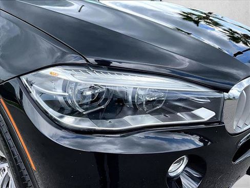 Used 2018 BMW X5 xDrive50i AWD/4WD image 28