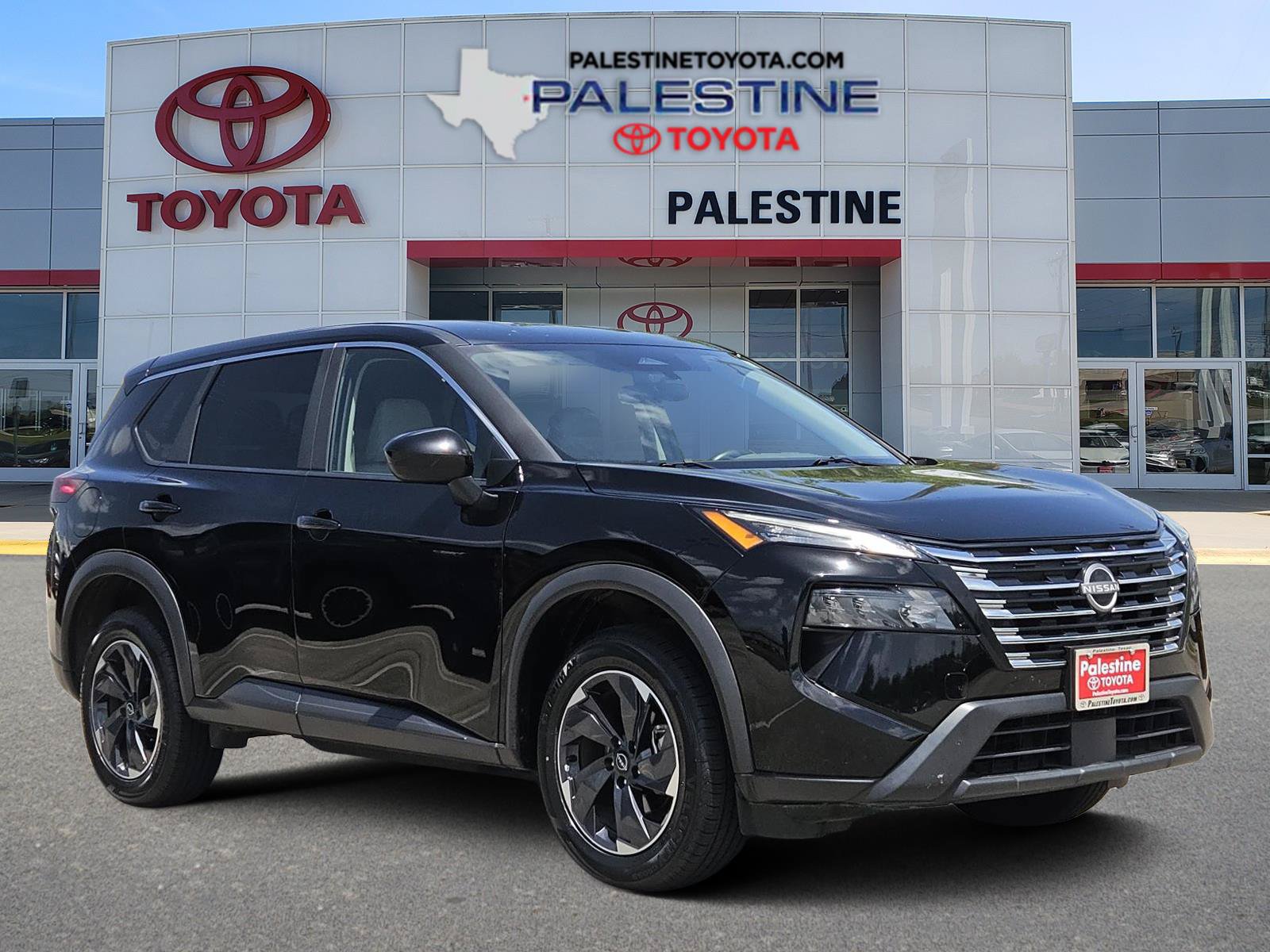 Used 2025 Nissan Rogue SV AWD/4WD image 1