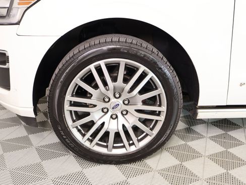 Used 2023 Ford Expedition Max Platinum AWD/4WD image 19