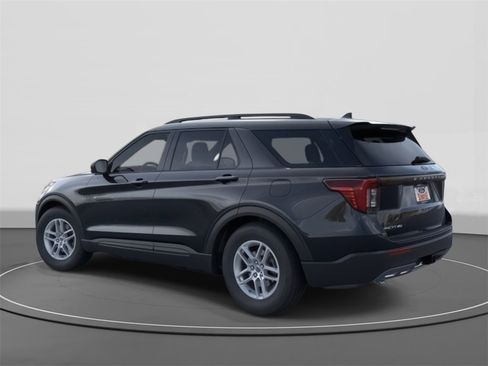 New 2026 Ford Explorer Active w/ Active Comfort Package image 4