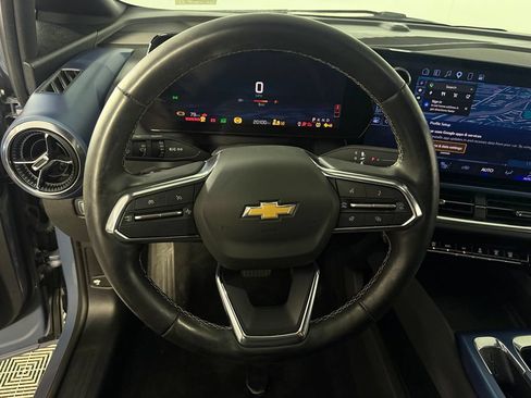 Used 2024 Chevrolet Equinox EV LT w/ LPO, Blackout Package FWD image 13