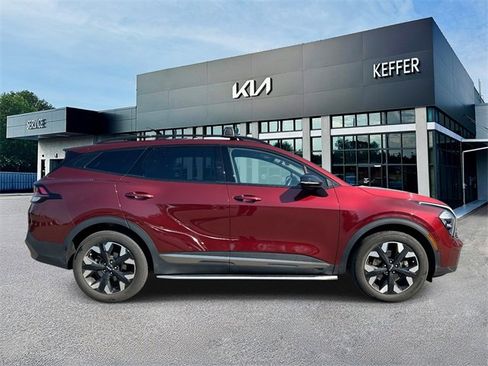 Certified 2023 Kia Sportage X-Line w/ X-Line Premium Package image 9