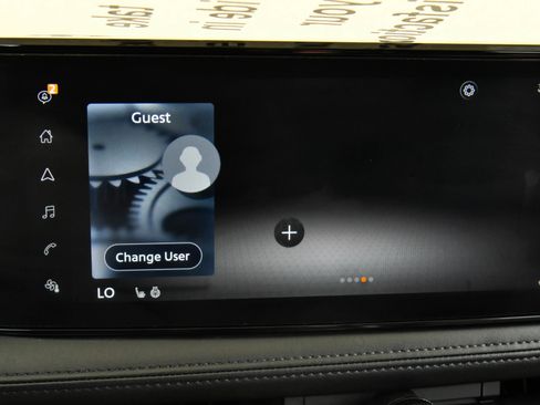 Used 2023 Nissan Ariya AWD image 23