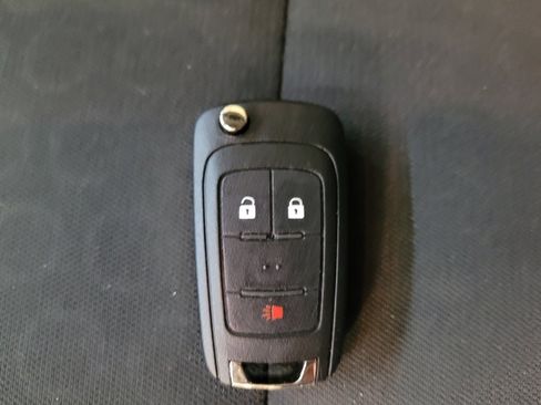 Used 2016 Chevrolet Trax LS AWD/4WD image 32