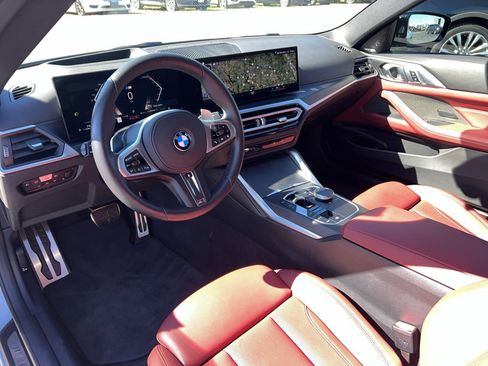 Used 2024 BMW 430i Coupe w/ M Sport Package image 18