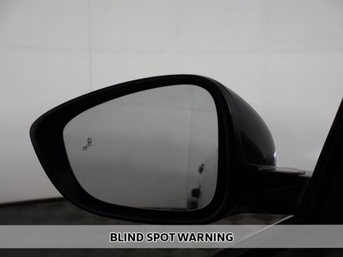 Certified 2025 Honda Accord SE image 5