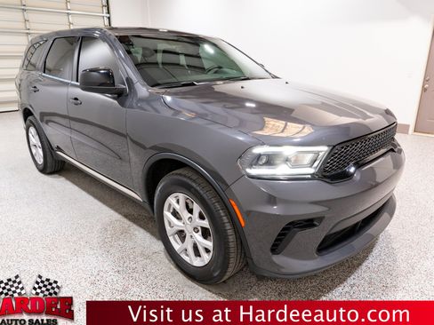 Used 2023 Dodge Durango AWD image 6