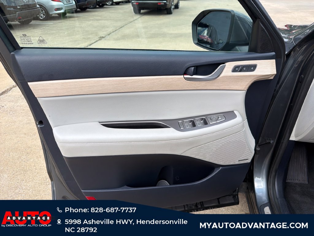 Used 2024 Hyundai Palisade Limited AWD/4WD image 8