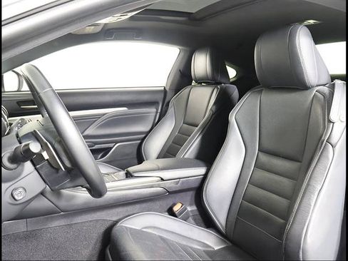 Used 2015 Lexus RC 350 w/ Luxury Package RWD image 7