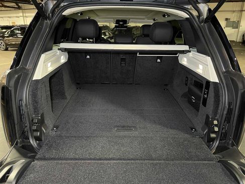 Used 2023 Land Rover Range Rover SE image 17