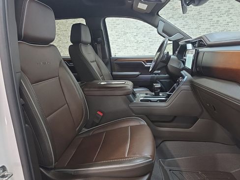 Used 2022 GMC Sierra 1500 Denali w/ Denali Carbonpro Edition image 11