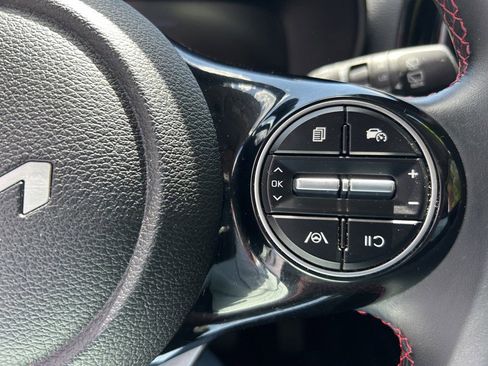 Used 2023 Kia Soul GT-Line FWD image 13