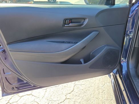 Used 2022 Toyota Corolla LE FWD image 17