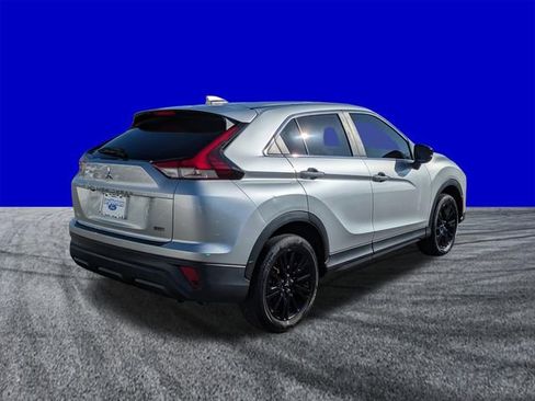 Used 2024 Mitsubishi Eclipse Cross LE AWD/4WD image 4