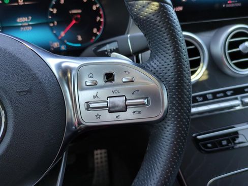 Used 2020 Mercedes-Benz GLC 300 4MATIC Coupe image 20