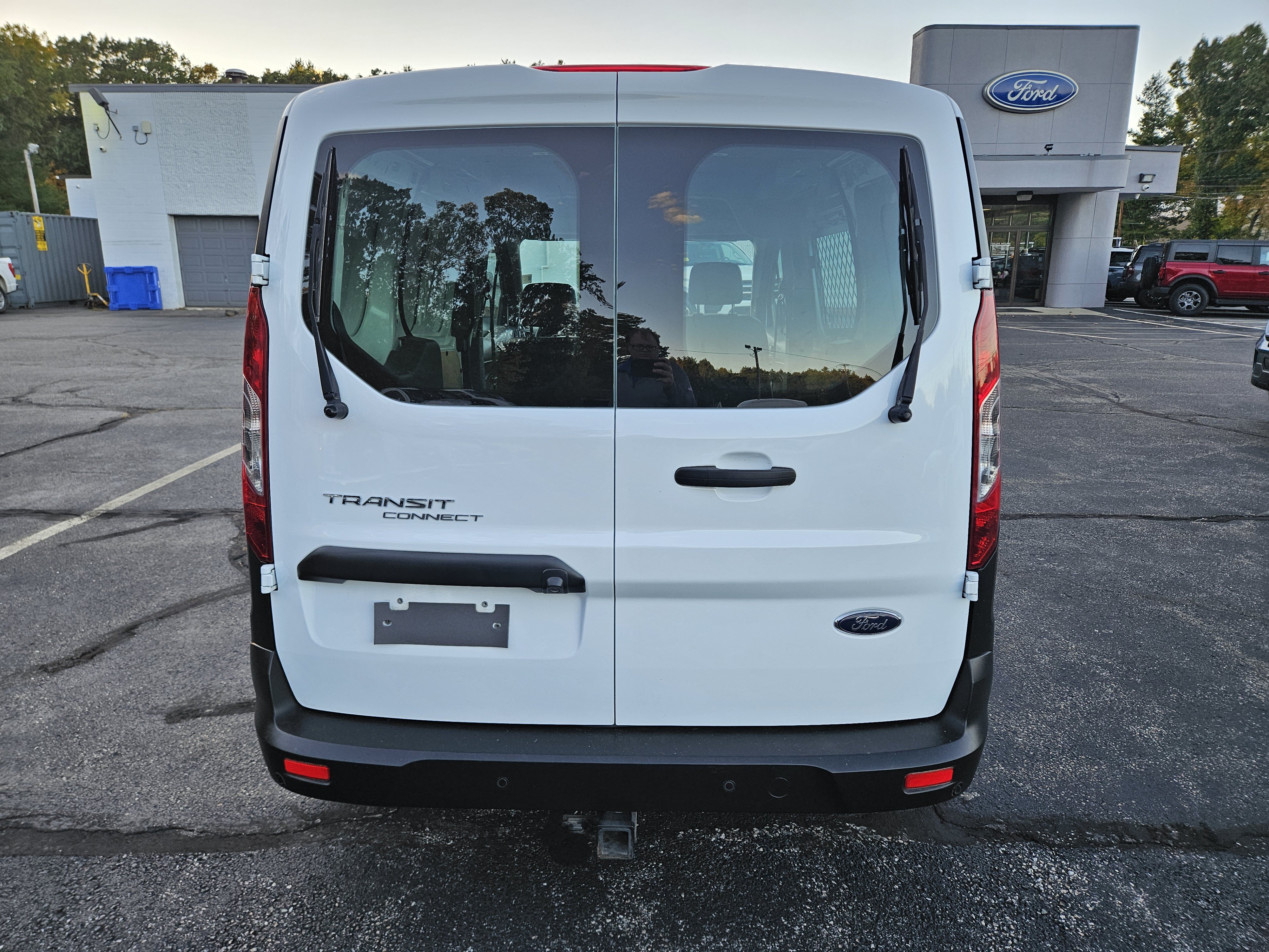 Used 2023 Ford Transit Connect XL w/ Trailer Tow Package FWD image 6