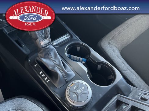 New 2025 Ford Bronco 4-Door image 21