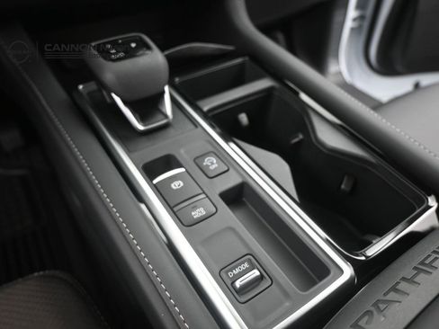 New 2026 Nissan Pathfinder SL FWD image 14