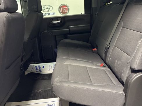 Used 2025 Chevrolet Silverado 2500 Custom w/ Custom Value Package image 21