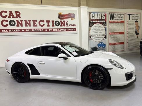 Used 2017 Porsche 911 Carrera S image 8