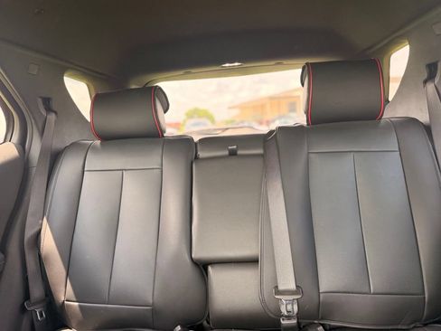 Used 2022 Chevrolet Equinox RS FWD image 10