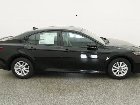 New 2026 Toyota Camry LE image 31