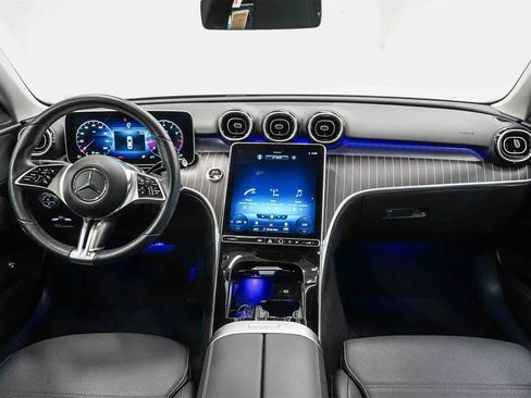 Used 2023 Mercedes-Benz C 300 Sedan image 12